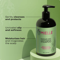 Texture moussante douce prête à nettoyer sans sulfates agressifs.