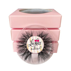 Les cils vison Mikiwi D327, 3 paires, pour un regard intense et longue tenue.
