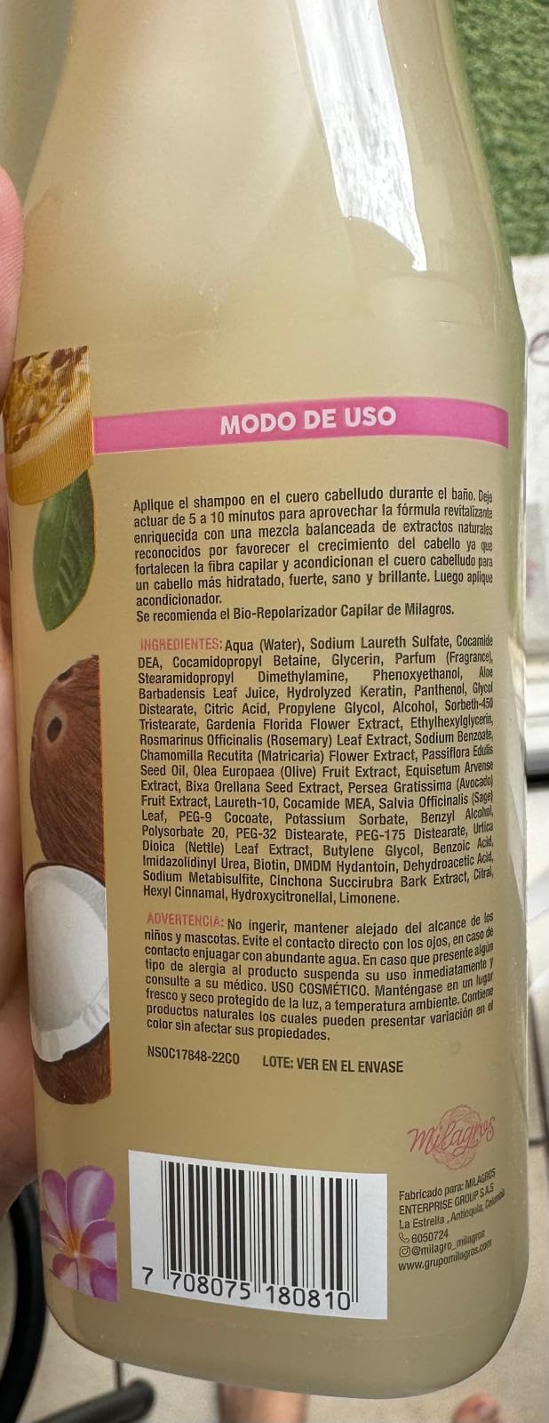 Milagros Shampoing Urgence Capillaire : intégration facile à une routine de soins naturels.
