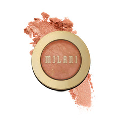 Milani fard cuite au four rose-matte pour un éclat naturel et contour subtil.