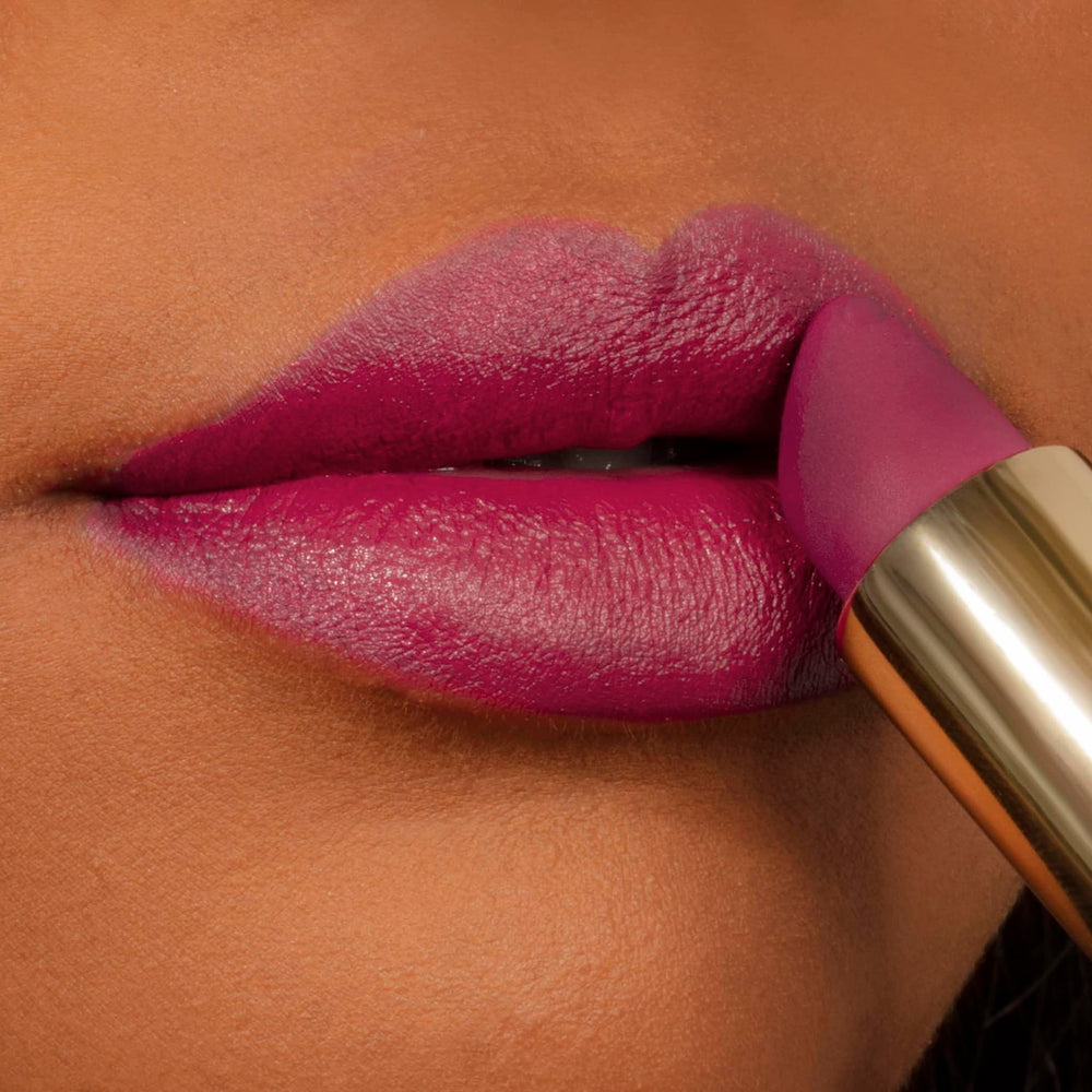 Milani Color Fetish Matte Lipstick Blossom enrichi acide hyaluronique pour lèvres douces