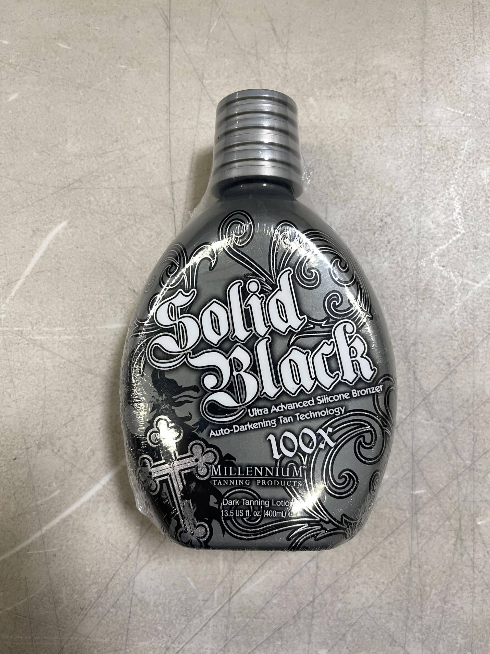 Millennium Tanning Solid Black 100x, texture riche et facile à répartir.