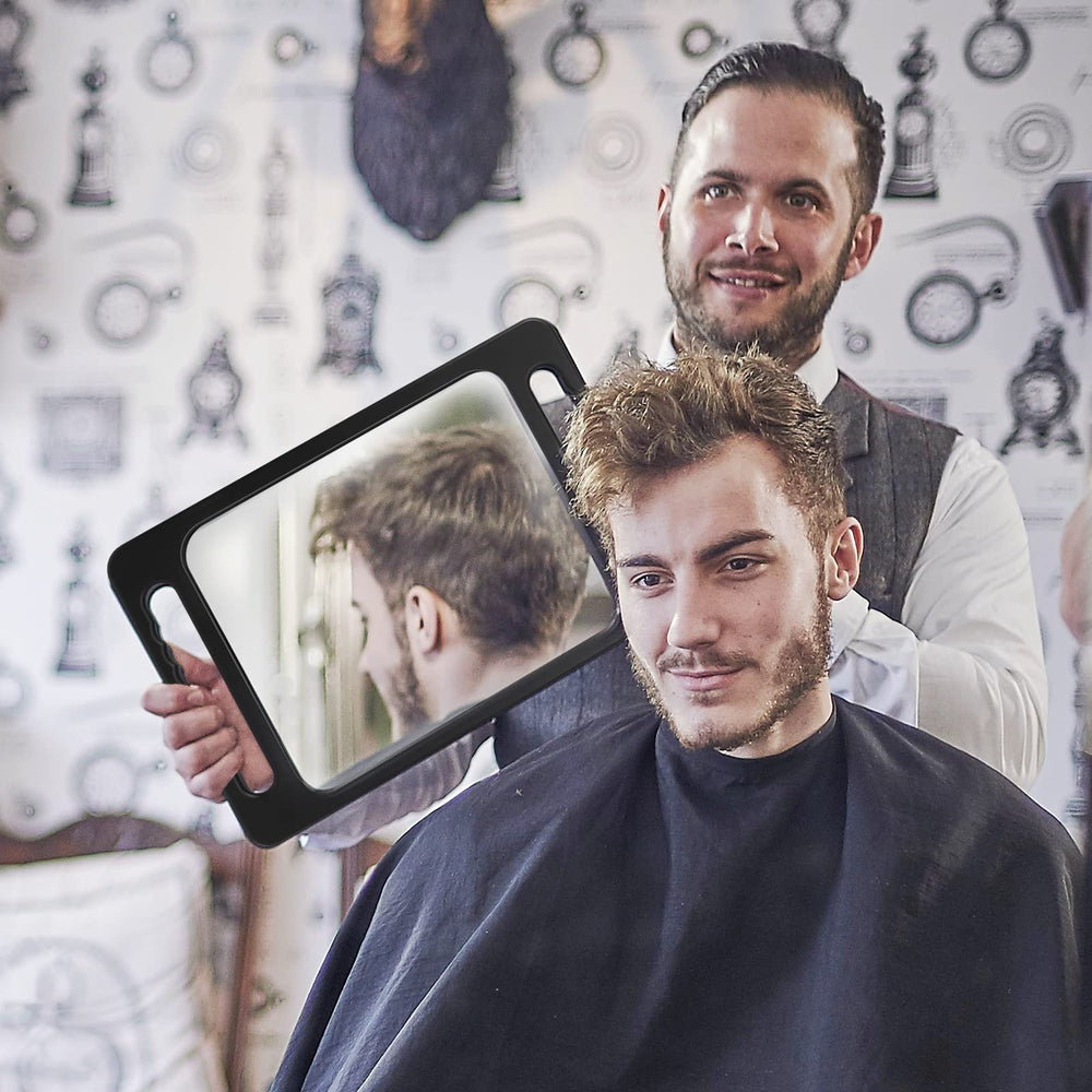 Mineloff Miroir vision-complète facilite le maquillage et les soins.