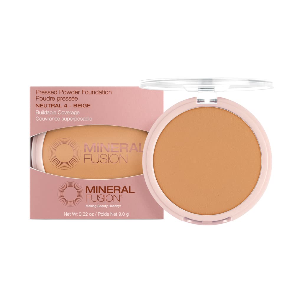 Mineral Fusion Poudre compacte fond neutre 4, fini mat et couvrance naturelle.