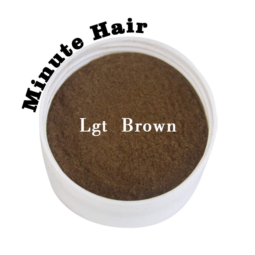 Finition avec les fibres Minute Hair brun clair pour une apparence plus dense