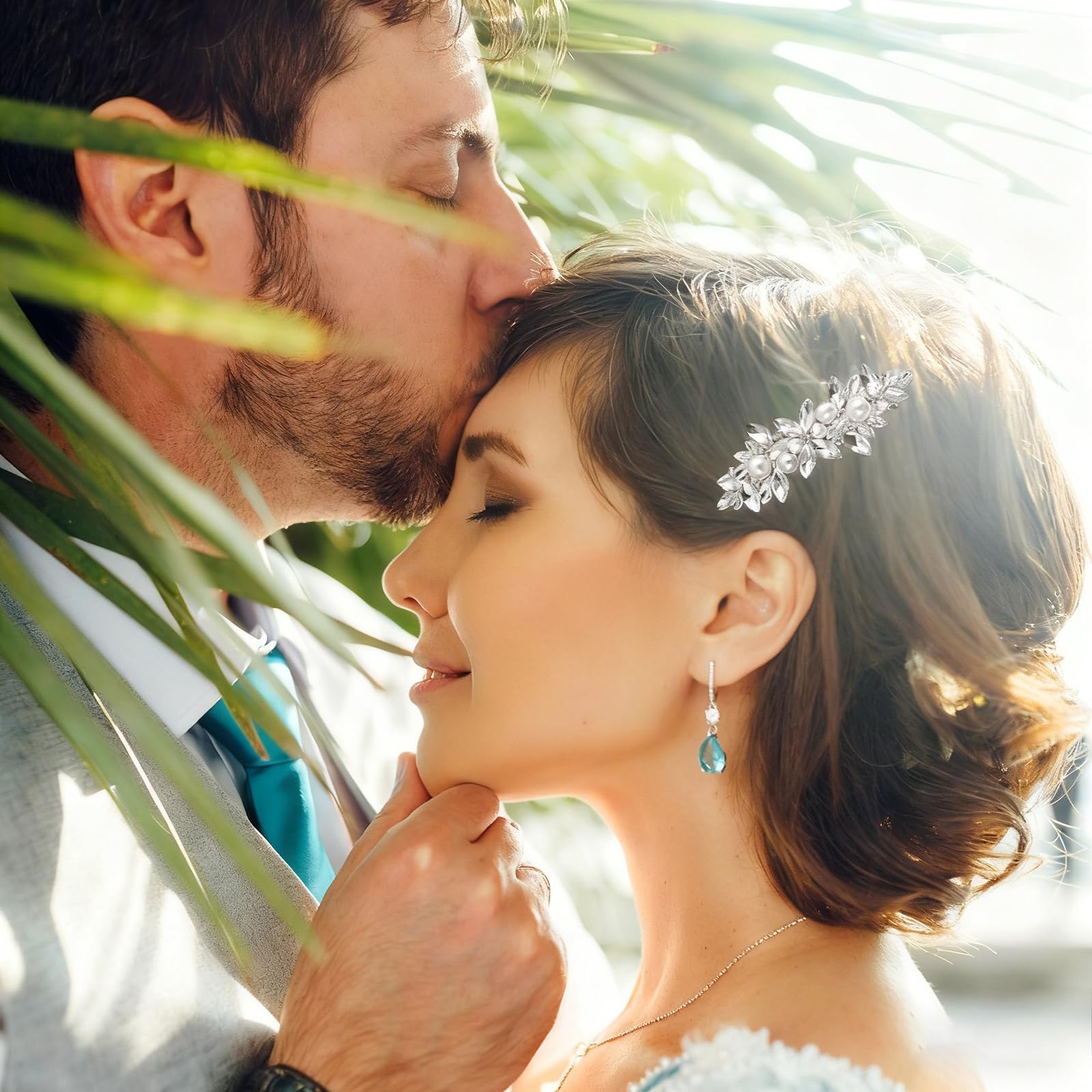 Coiffure quotidienne Miskate avec paillettes pour sublimer un style casual