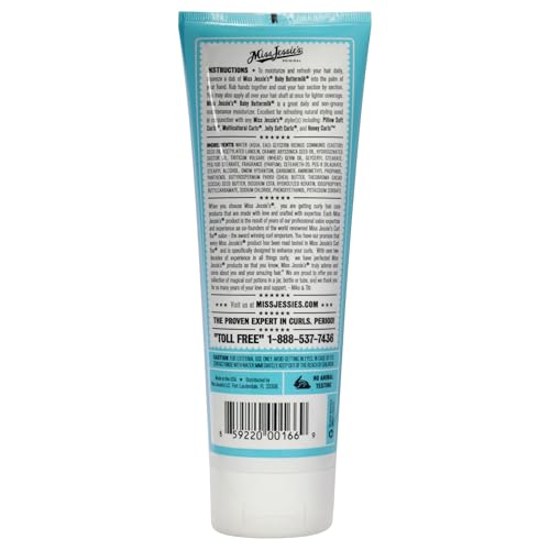 Emballage épuré et pratique pour le salon et les déplacements.