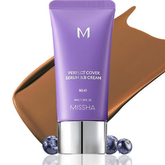 MISSHA M Perfect Cover Serum BB Cream dans le flacon, teint naturel et hydraté.