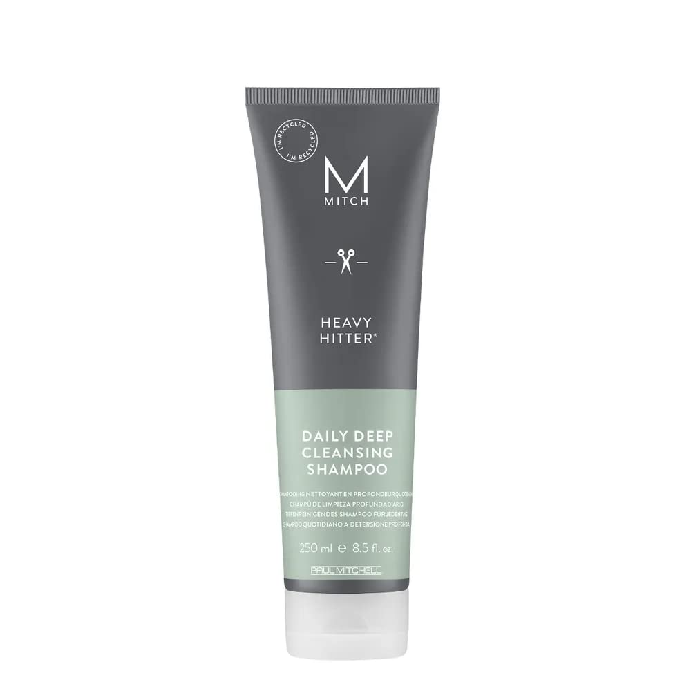 Bouteille MITCH Heavy Hitter ready pour un nettoyage profond des cheveux.