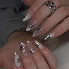Ongles adhésifs Mivota amande avec oeil de chat nude, fini brillant pour soirées.