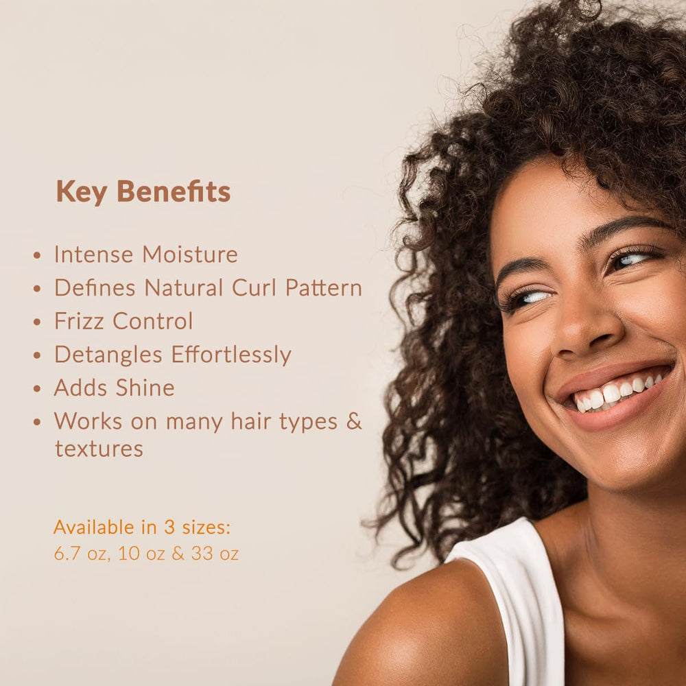 Texture soyeuse après application, frizz maîtrisé et brillance naturelle.