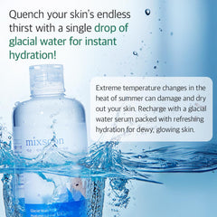 Application de l’essence Mixsoon, peau douce et satinée.