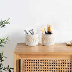 Mkono rangement pinceaux macramé mini ivory, solution compacte pour coiffeuse et bureau.