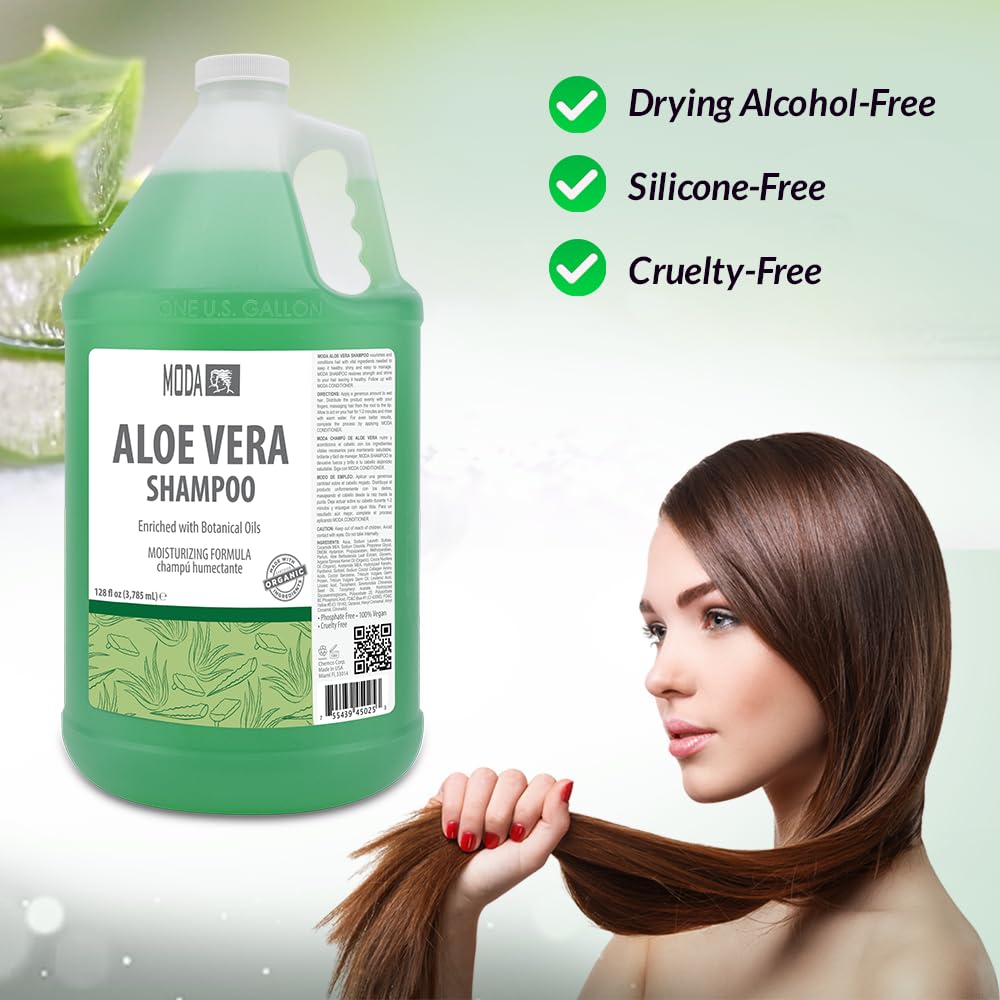 MODA Shampoing Hydratant, versé dans la main pour lavage en douceur