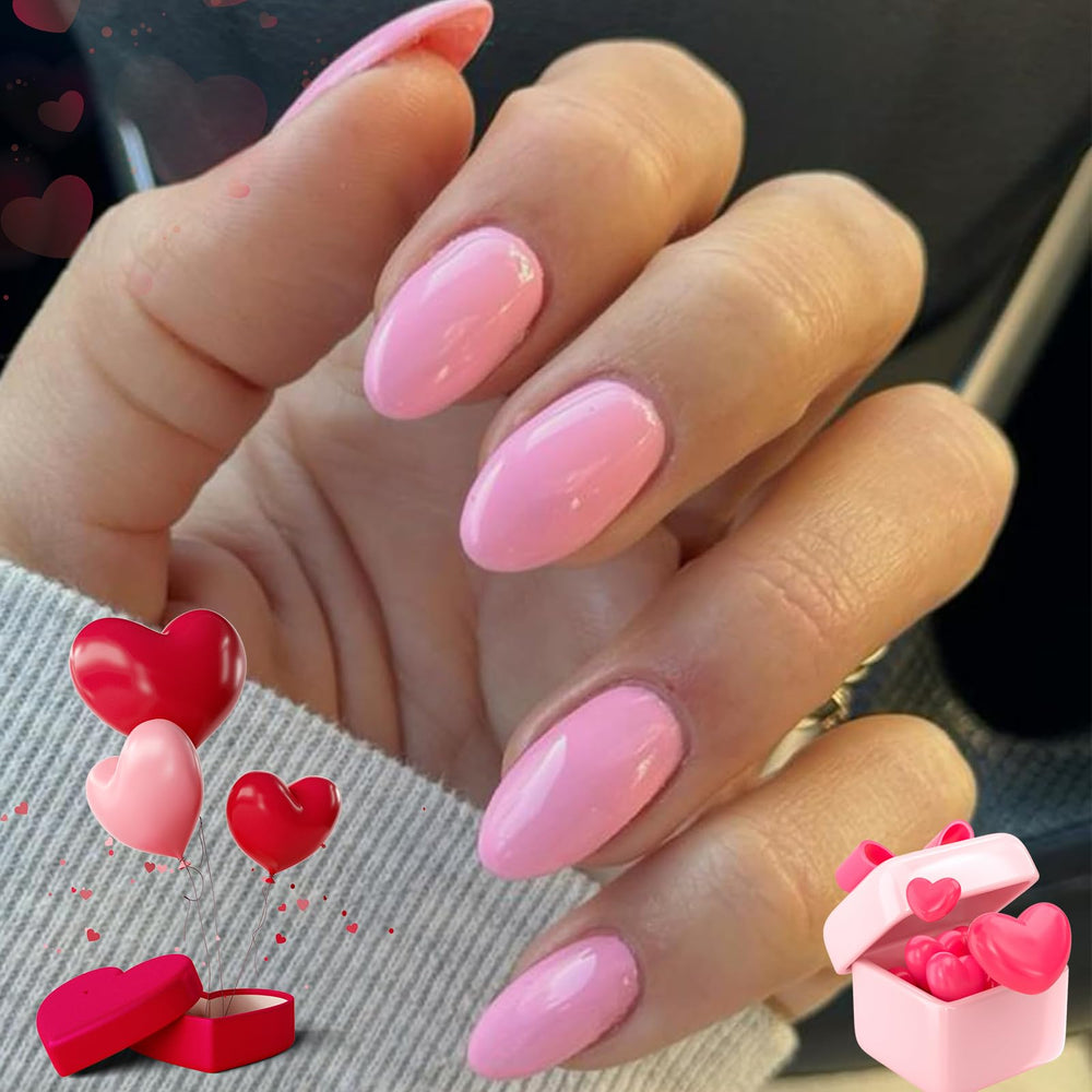 Modelones: ongles faux ovales rose pour une manucure rapide et élégante.