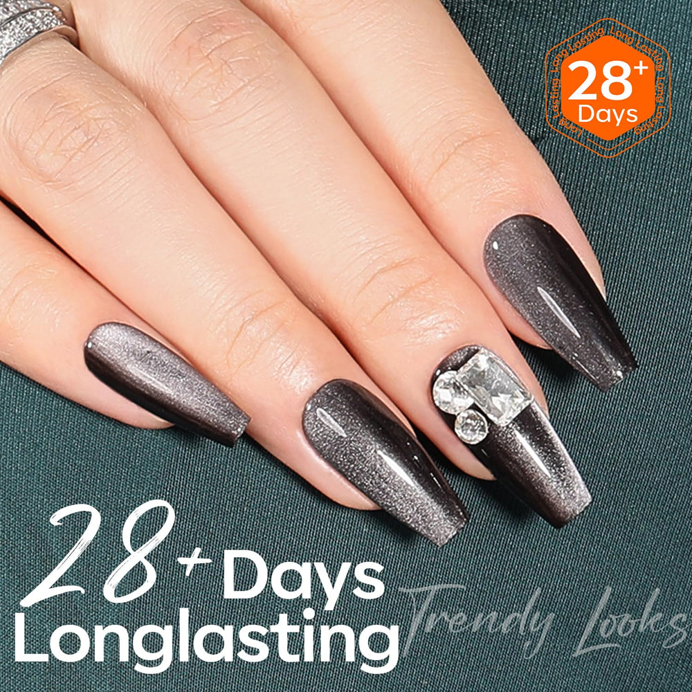 Ongles affichant l’effet œil-de-chat grâce au Inspire Gel Modelones