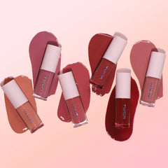 Moira Glow Getter huile-levres-texture-glissante: application facile et satinée pour un fini discret.