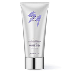 MONAT Studio One Air Dry Cream – bouteille montrant le produit pour un coiffage sans chaleur.