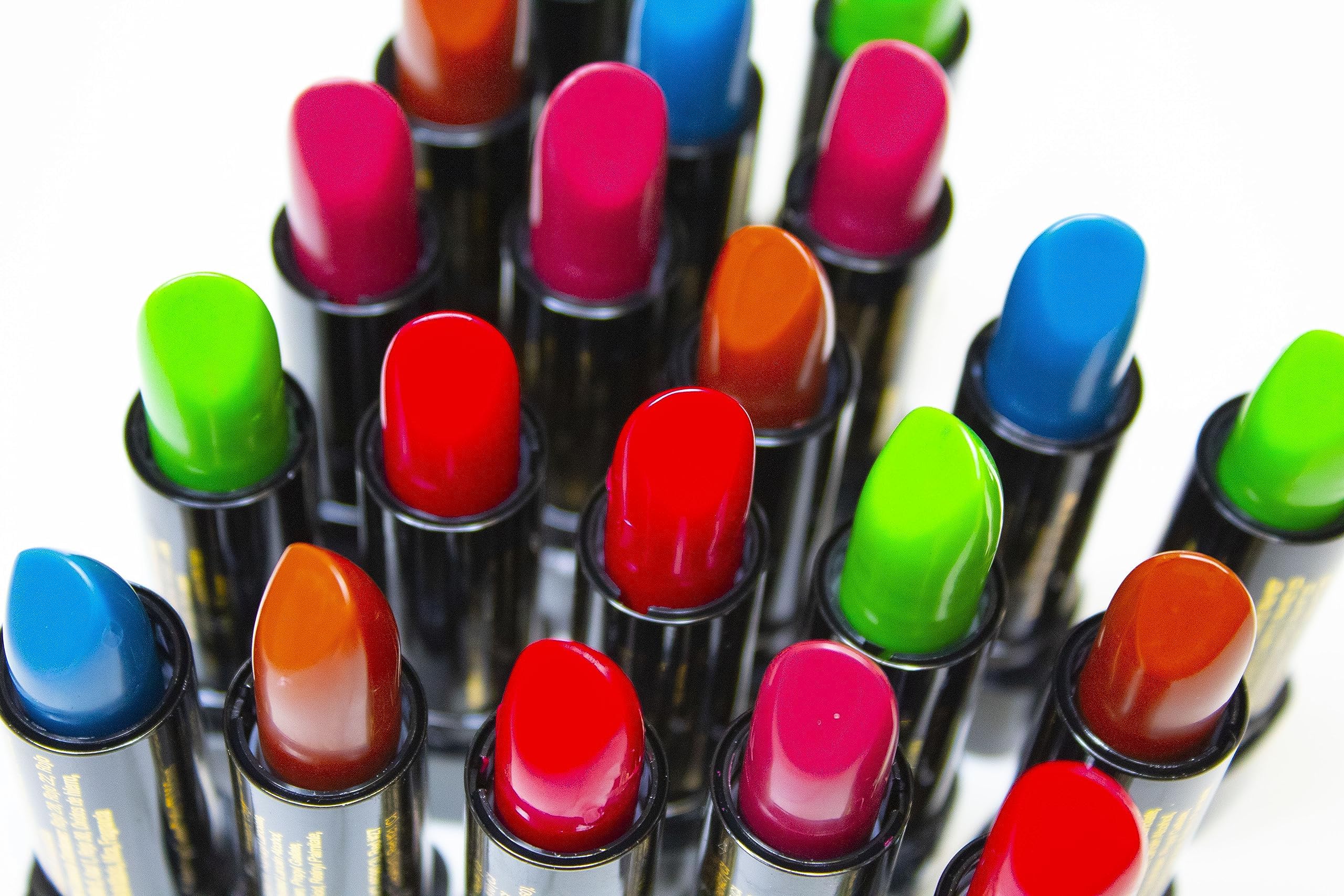 Mood Lips ombres fun, teintes ludiques pour toutes les occasions.