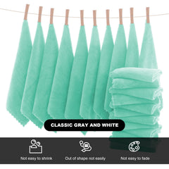 Nettoyage visage MOONQUEEN microfibre avec eau seulement, pratique et doux.