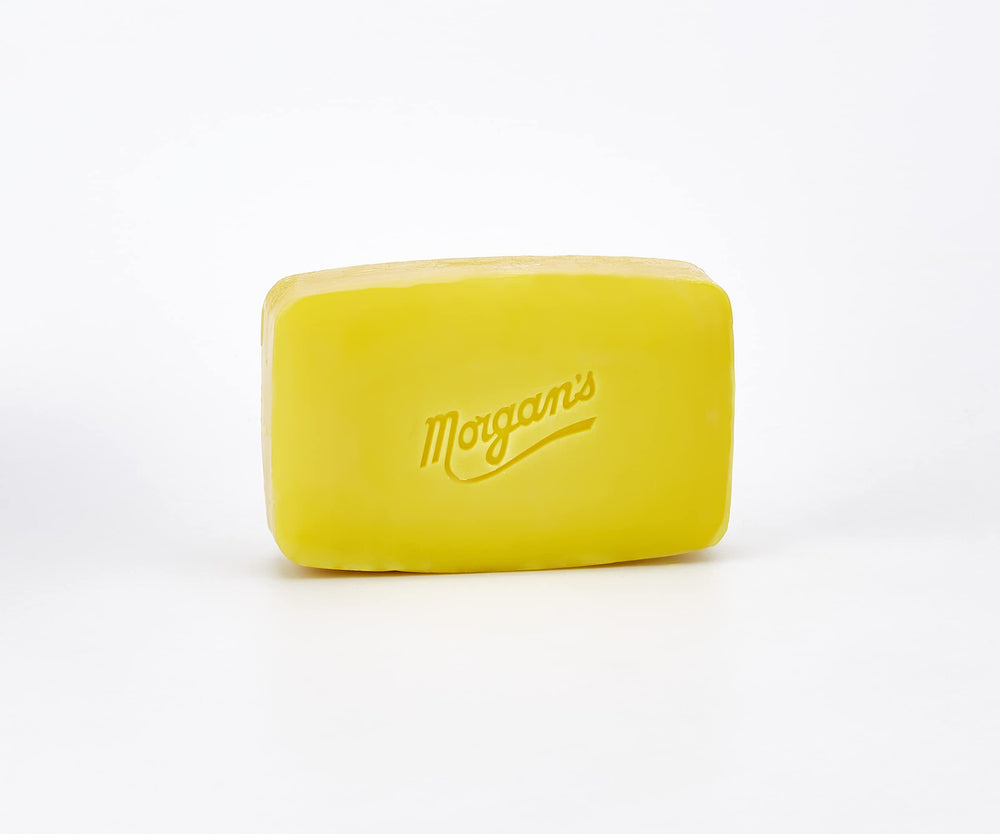 Morgan Savon antibactérien – texture riche révélant le soin de la peau.