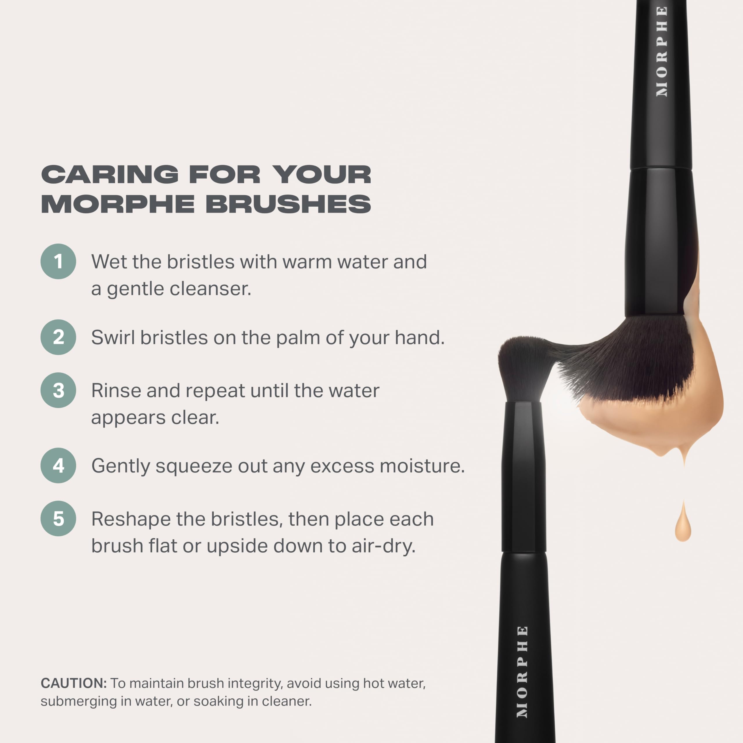 Pinceau poudre MORPHE M310, poils naturels, application légère et fluide