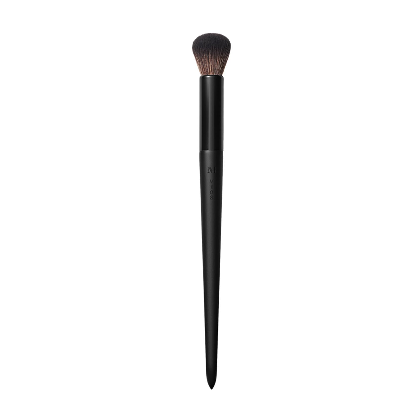 Pinceau Morphe V108 pour un contour précis et une application douce des crèmes.
