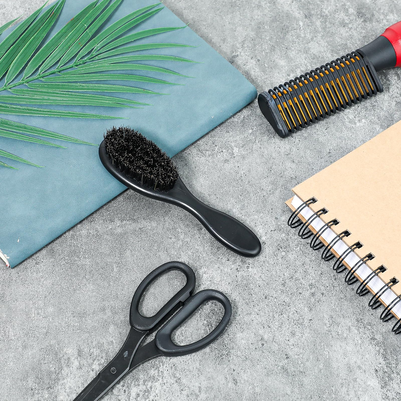 Mozeat Lens – brosse poignee abs stable: prise en main confortable.