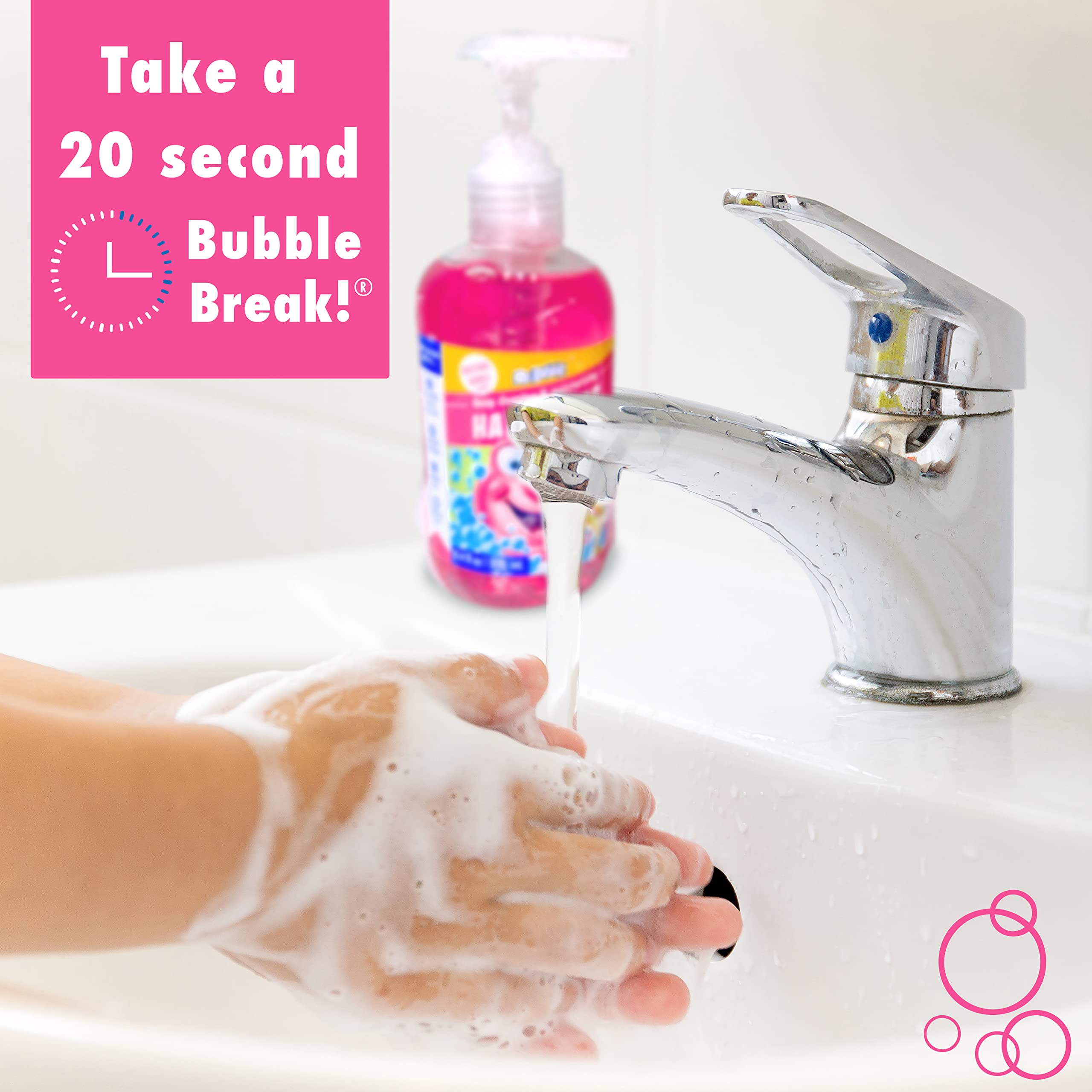 Hygiène ludique grâce aux bulles généreuses.