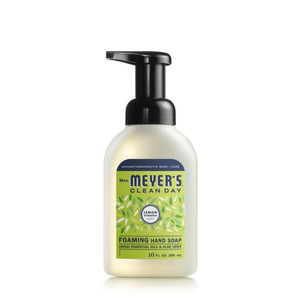 Bouteille Eau de Pluie Mrs. MEYER'S Clean Day, senteur fraîche et nette.