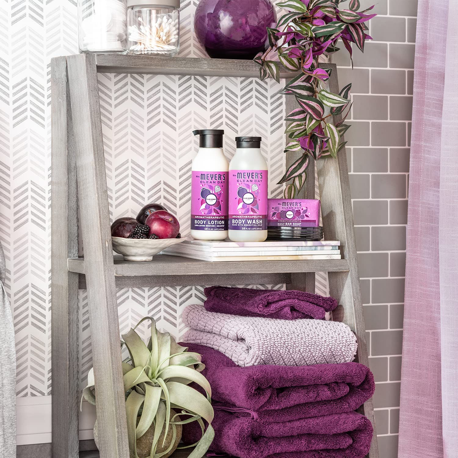 Senteur plum-berry de MRS. MEYER'S CLEAN DAY pour une douche agréable