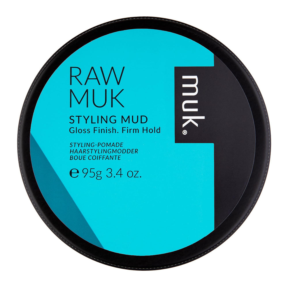 MUK, flacon de pâte coiffante argileuse pour une tenue ferme et une brillance durable.
