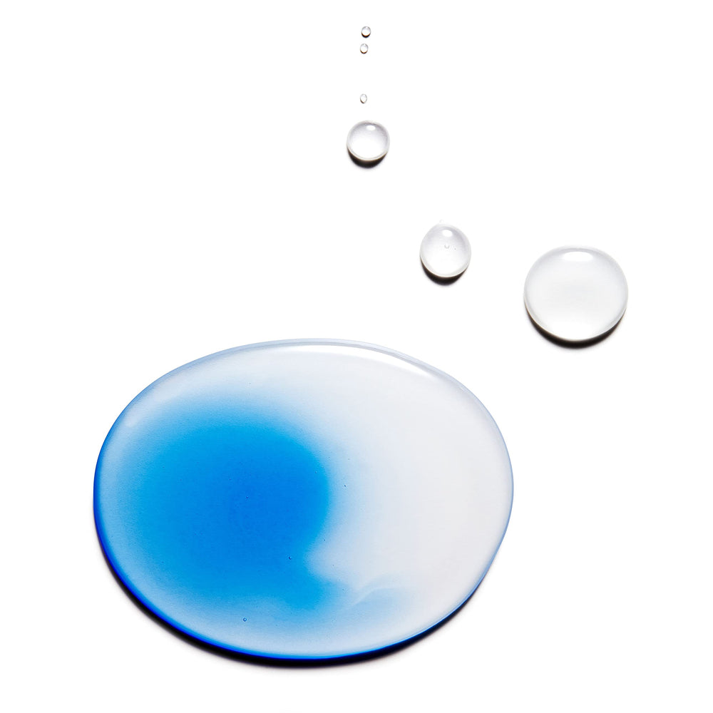 Pores affinés et teint plus lumineux après utilisation régulière.