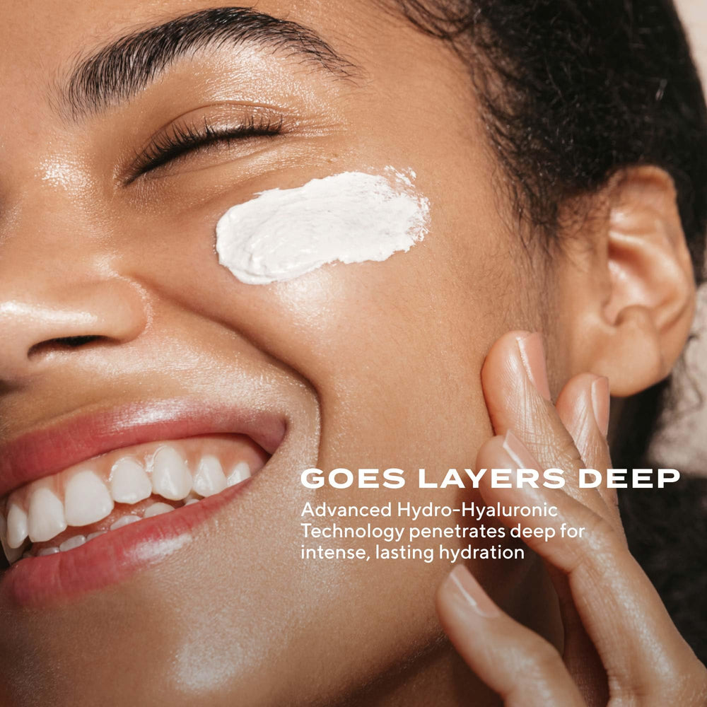 Murad Restorative Hydro-Hyaluronic Crème, texture onctueuse prête pour une routine quotidienne.