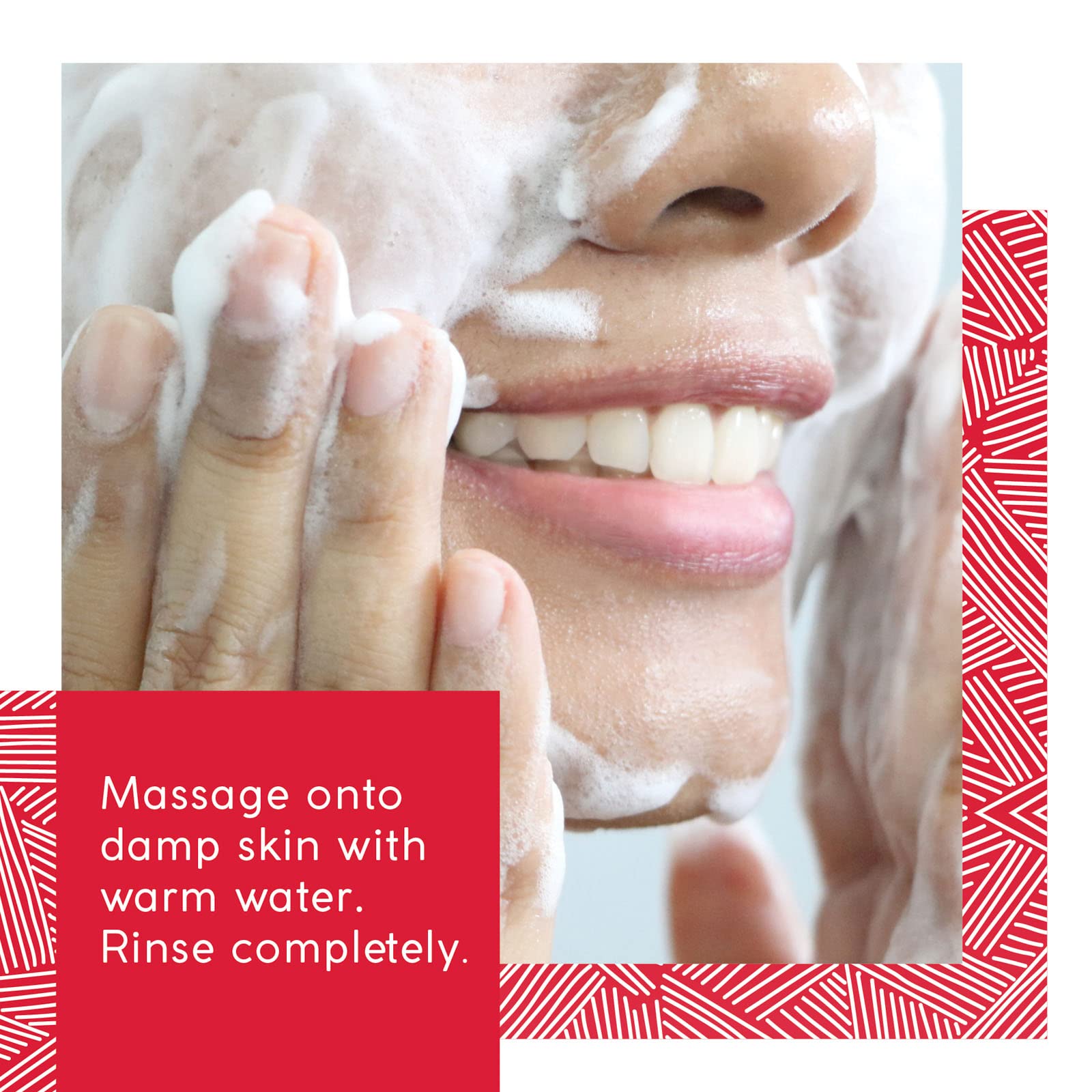 MyCHELLE Pumpkin Cleanser: texture crèmeuse nettoyante pour une peau lumineuse.