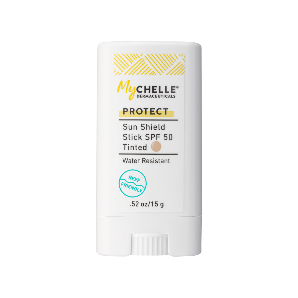 MyChelle Sun Shield Stick SPF 50 Teinte sur le visage, teint unifié et protection UV.