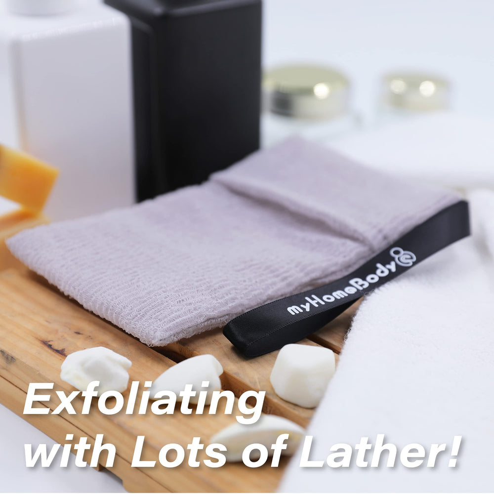 Brosse exfoliante douce myHomeBody pour peau plus nette après la douche