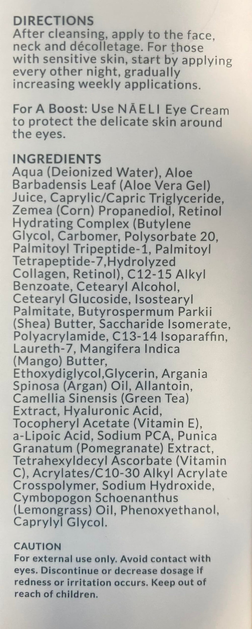 Peau lisse après usage grâce à NAELI Crème Rétinol Nuit.