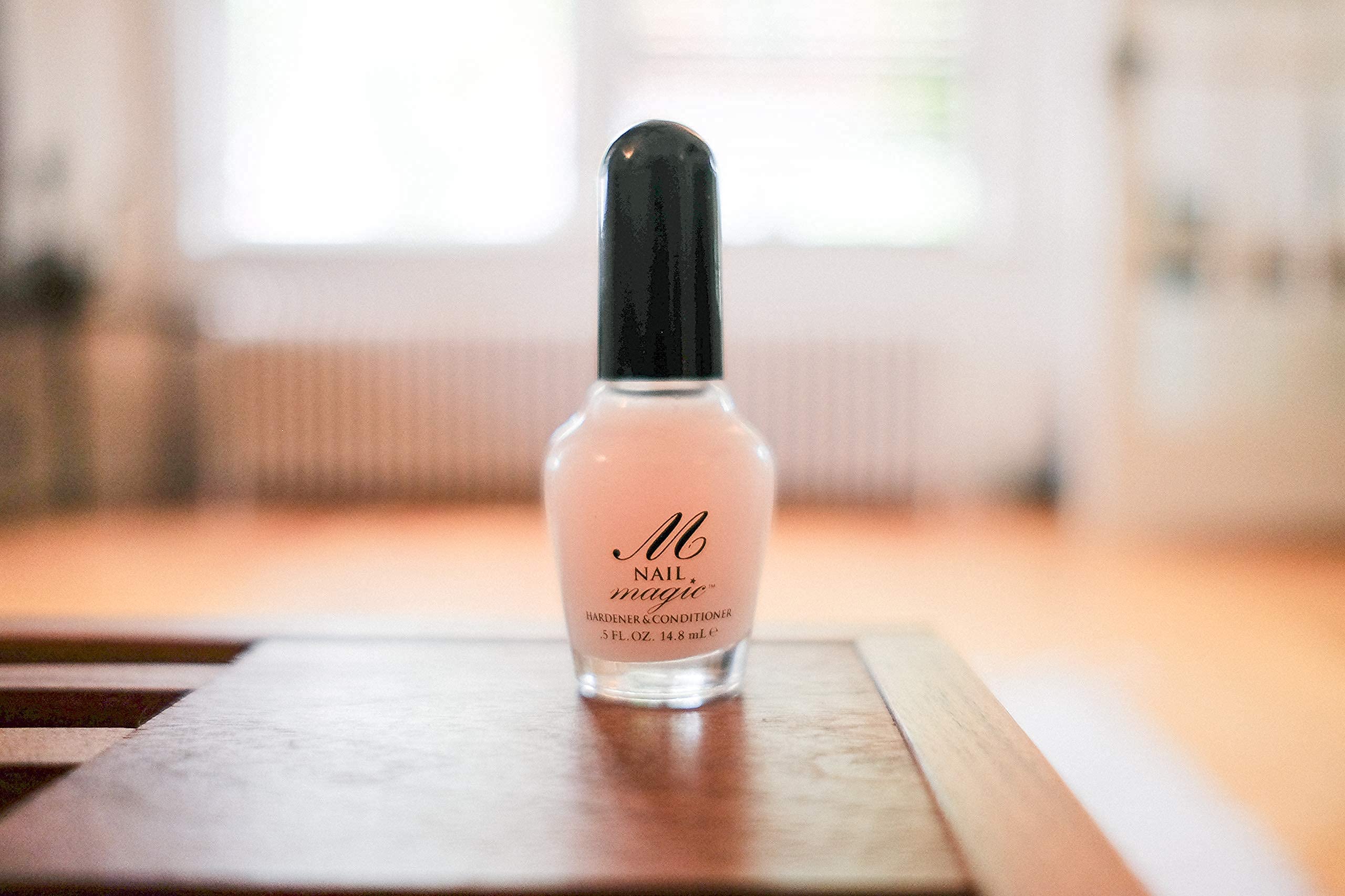 Application rapide en deux couches avec Nail Magic.