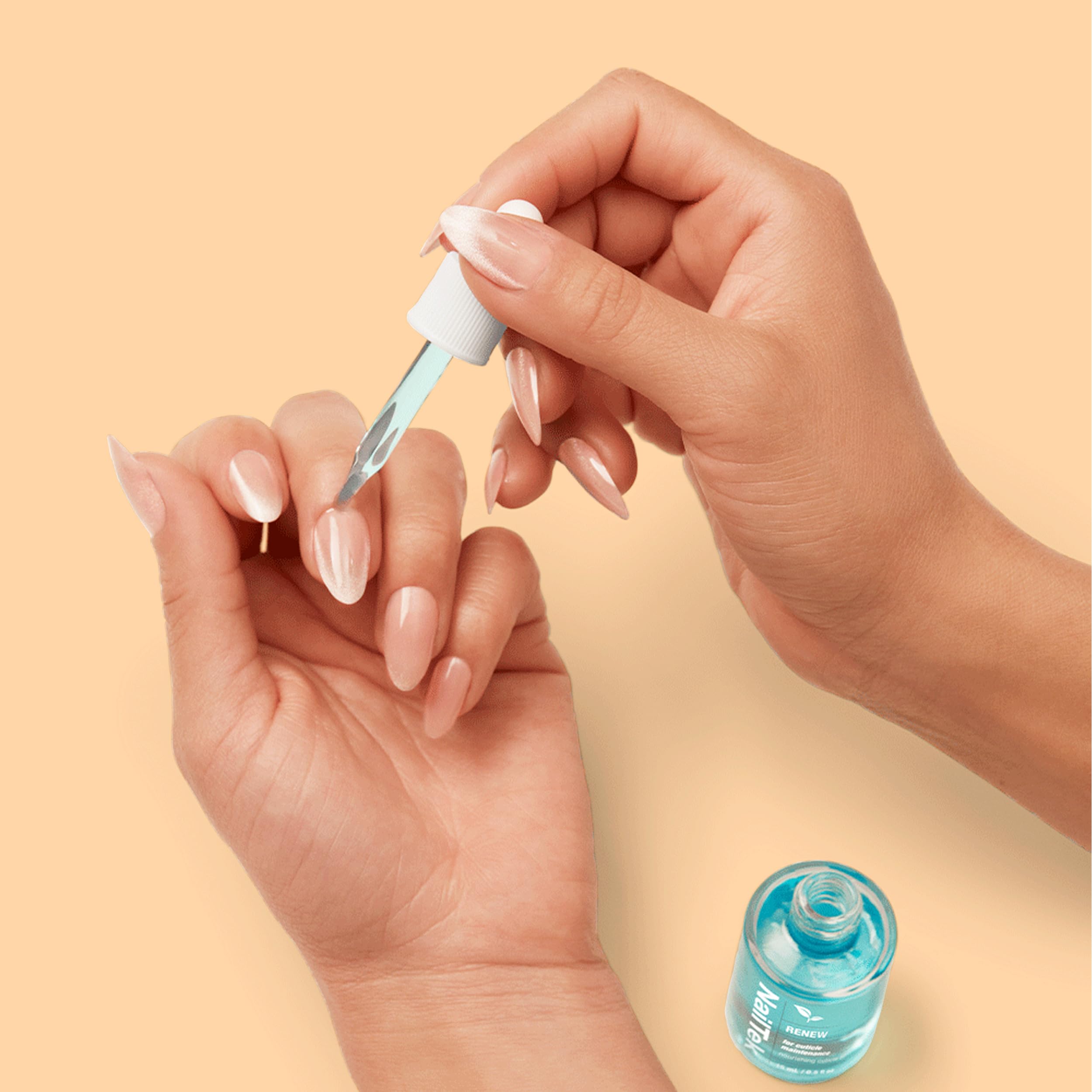 Nail Tek Recovery Kit Sans DBP Tolene : formule sans DBP ni tolène pour une utilisation douce.