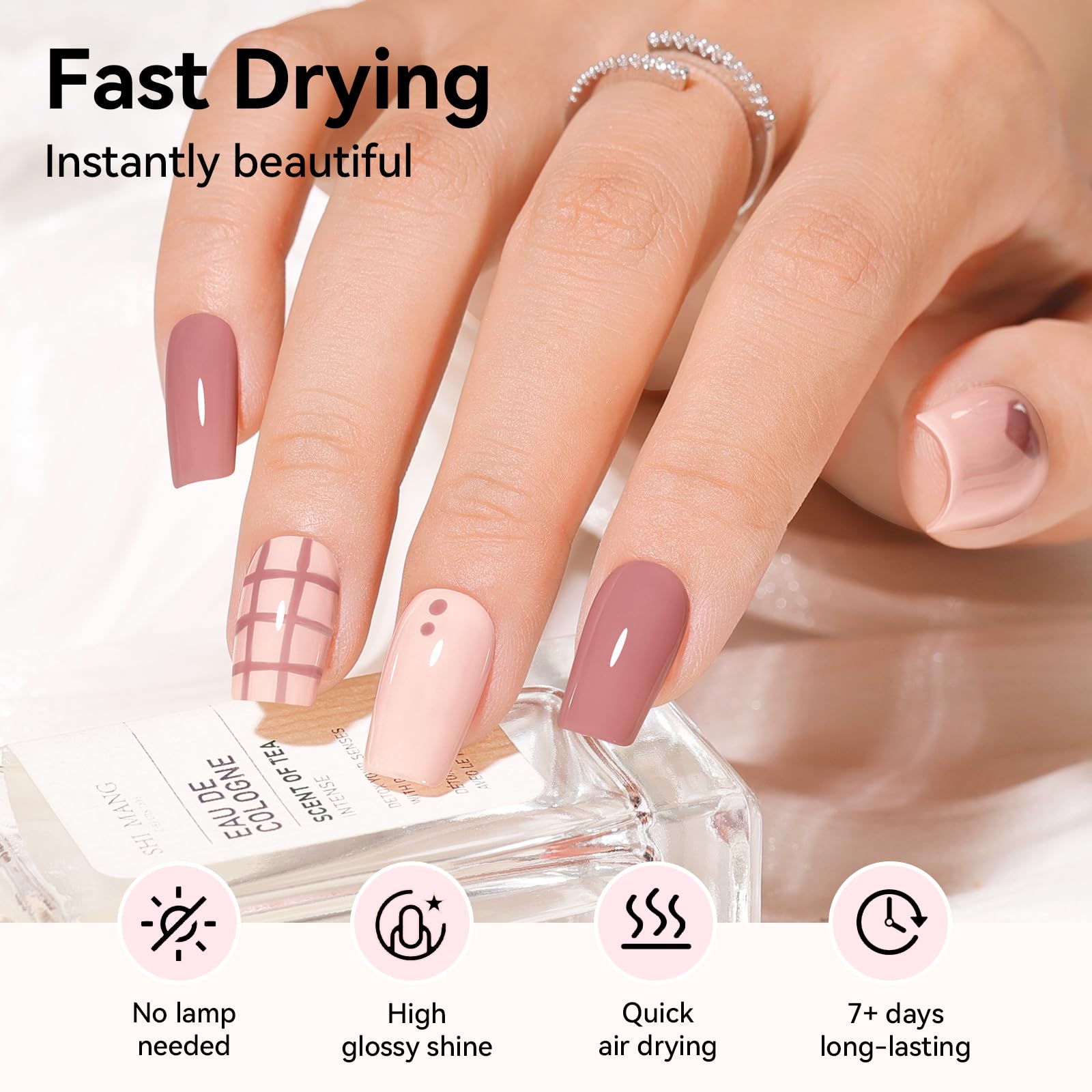 Nailshion vernis rose poudre teinte polyvalente pour une manucure chic.