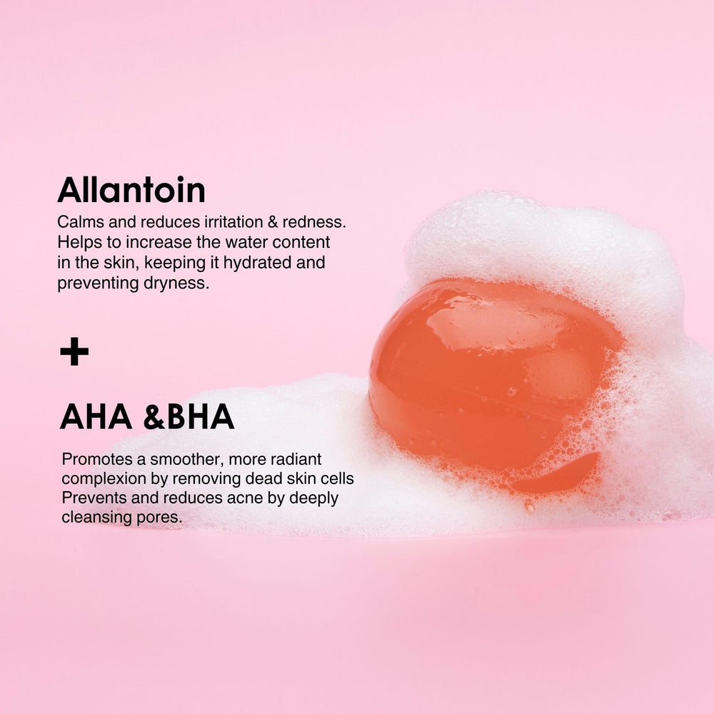 Naisture Be Bare bouteille rose pêche, présentation élégante pour routine quotidienne.