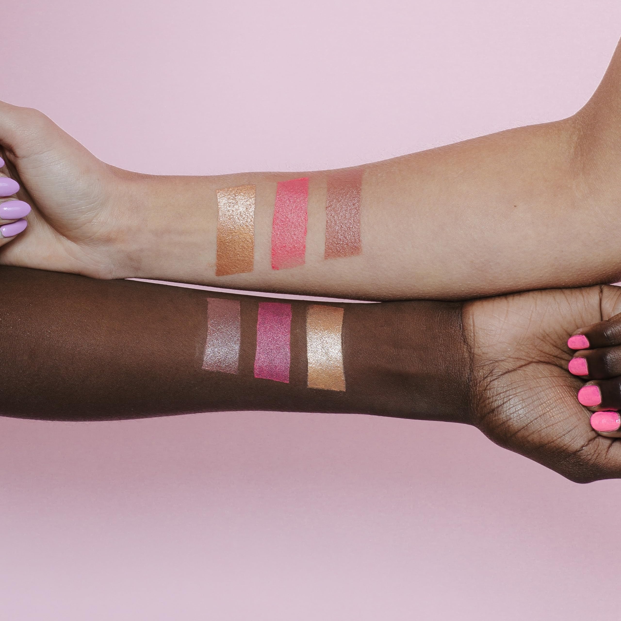 Naked Sundays Dusty Rose application: nuance subtile et polyvalente.