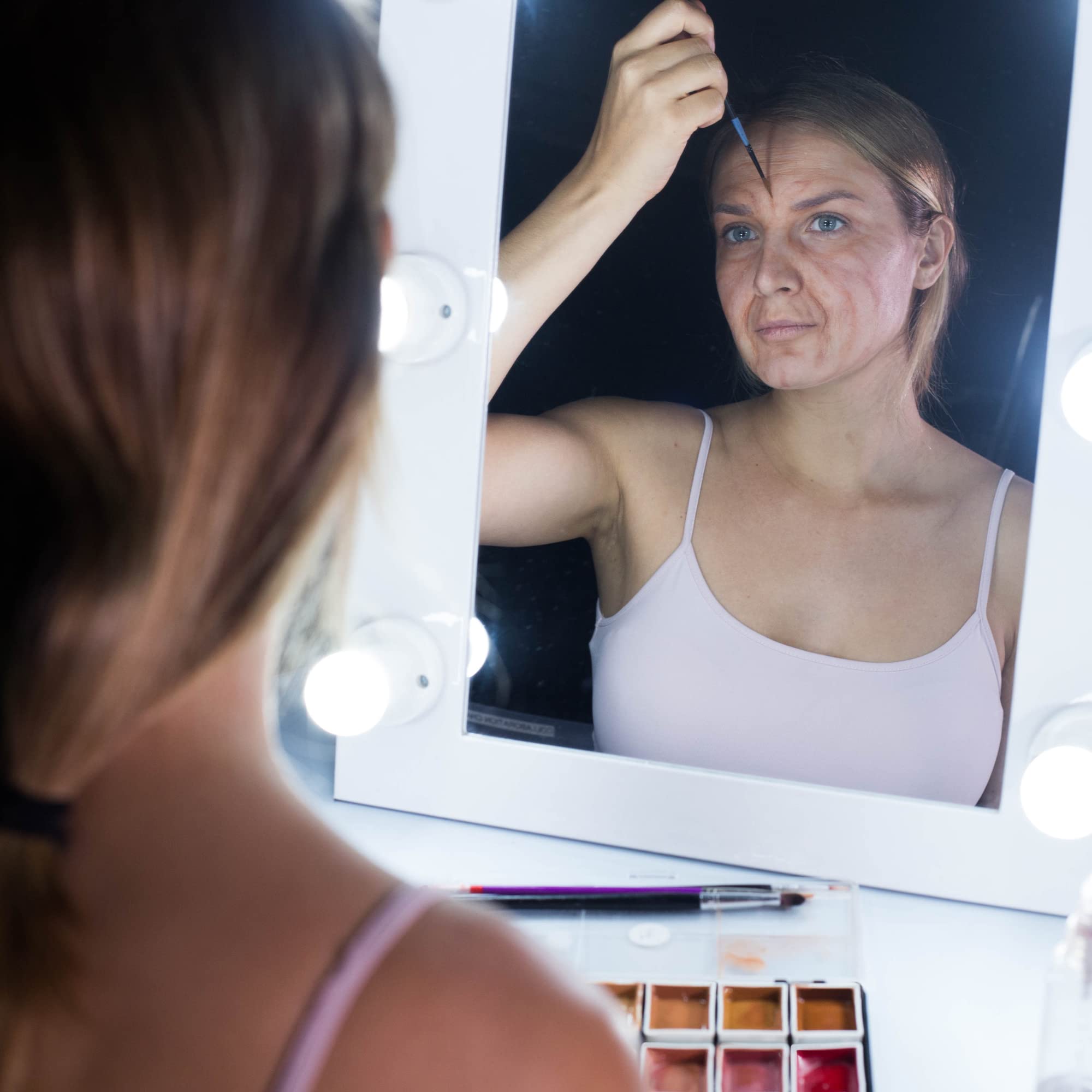 Narrative Cosmetics: utilisation sur film et théâtre grâce à sa polyvalence.