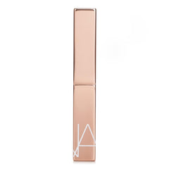 NARS Afterglow Sensual Shine, formule non collante offrant un confort immédiat.