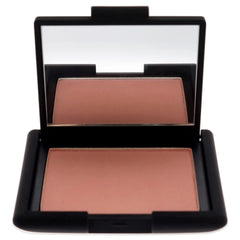 NARS Blush Behave – poudre ultra fine pour une texture soyeuse