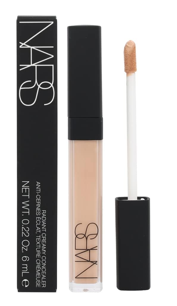 NARS Correcteur Custard, teinte visible sur la peau pour un fini uniforme.