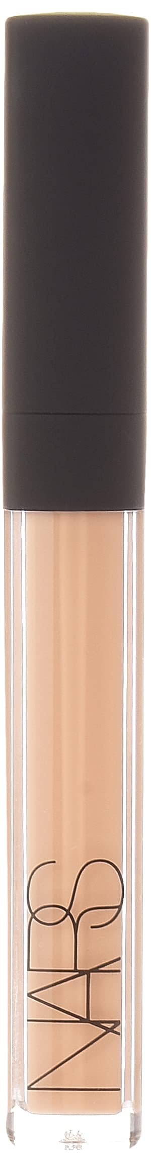 NARS Correcteur Custard, tenue longue et hydratation sans aspect poudreux.