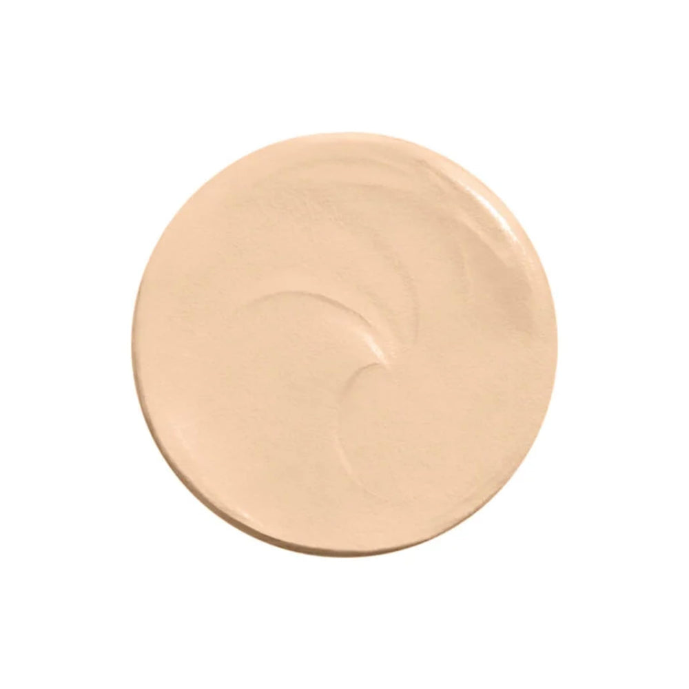 Échantillon couleur Custard sur peau pour un teint uniforme