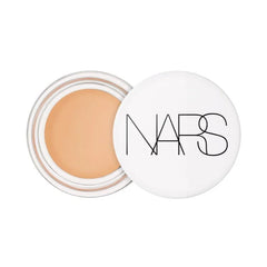 NARS éclaircissant lumineux pour les yeux, regard éveillé et hydraté toute la journée.